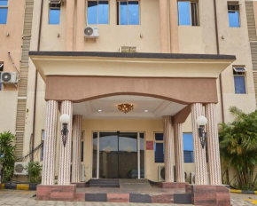 Coronia Hotel